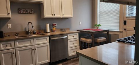 Tiny photo for 2035 Allen Avenue #2, St Louis, MO 63104 (MLS # 26003638)