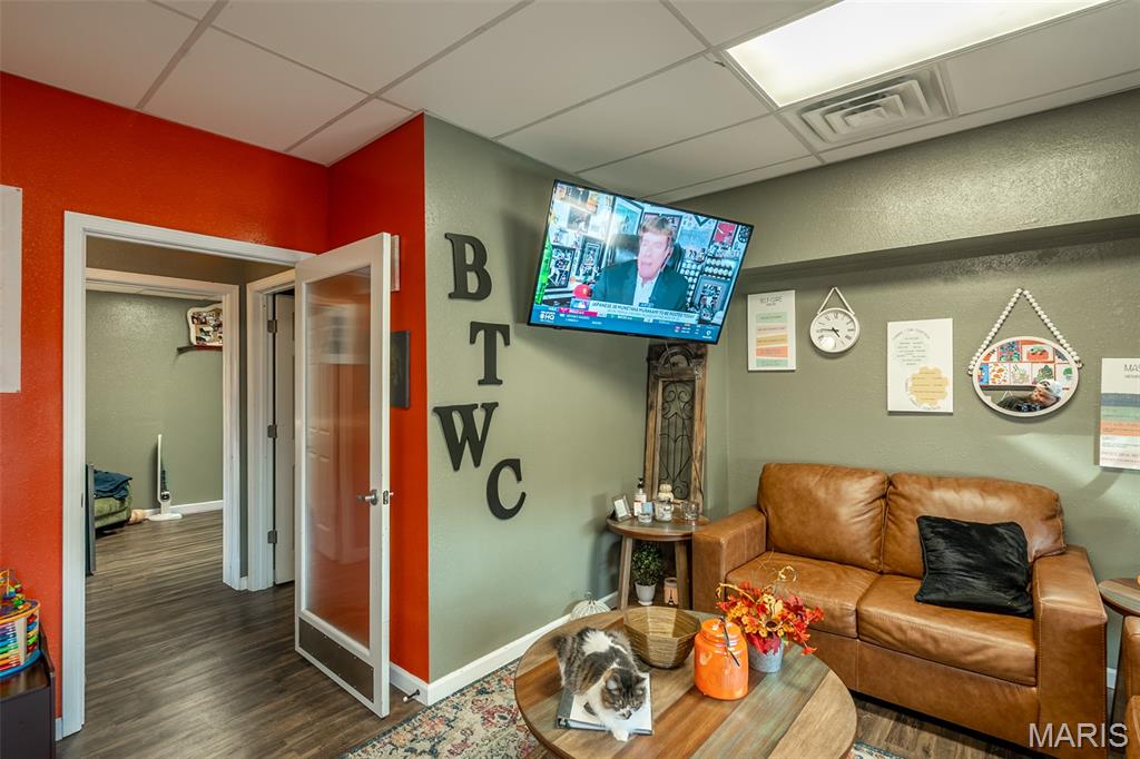 Jr Hogg's 2nd Sub - Commercial Sale