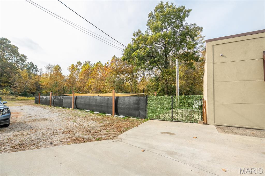 Jr Hogg's 2nd Sub - Commercial Sale