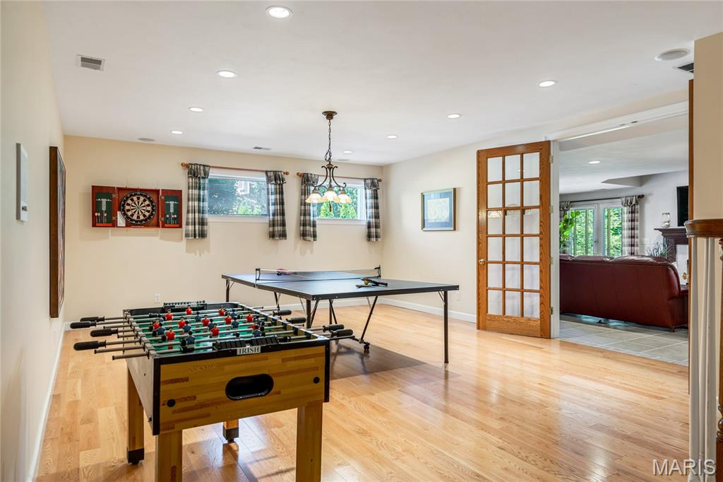 Manderleigh Of Town & Country - Residential