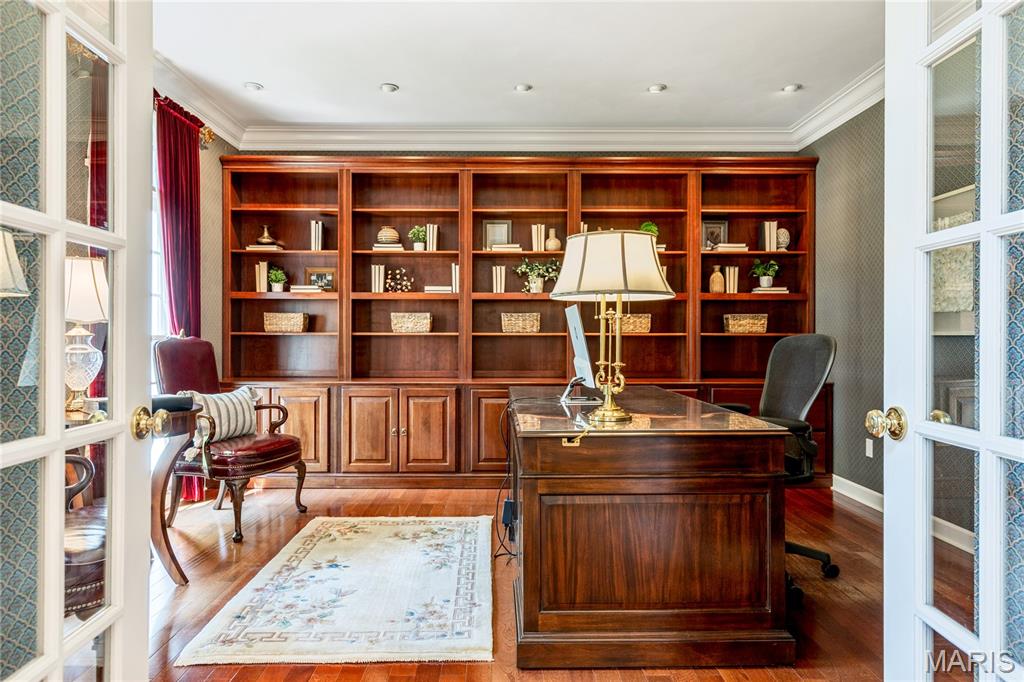 Manderleigh Of Town & Country - Residential