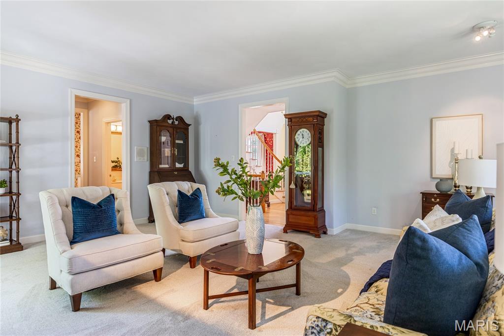 Manderleigh Of Town & Country - Residential