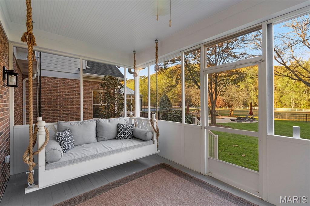 Summit View Place Lts 8 & 9 Bdy Adj - Residential