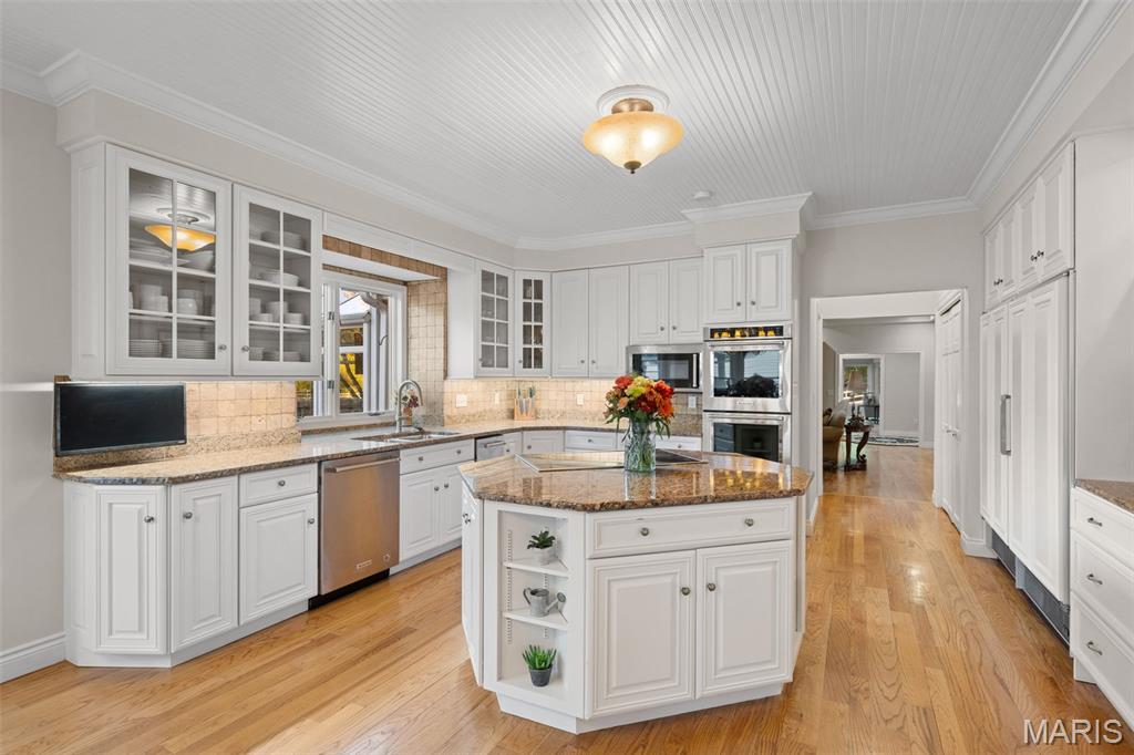 Summit View Place Lts 8 & 9 Bdy Adj - Residential