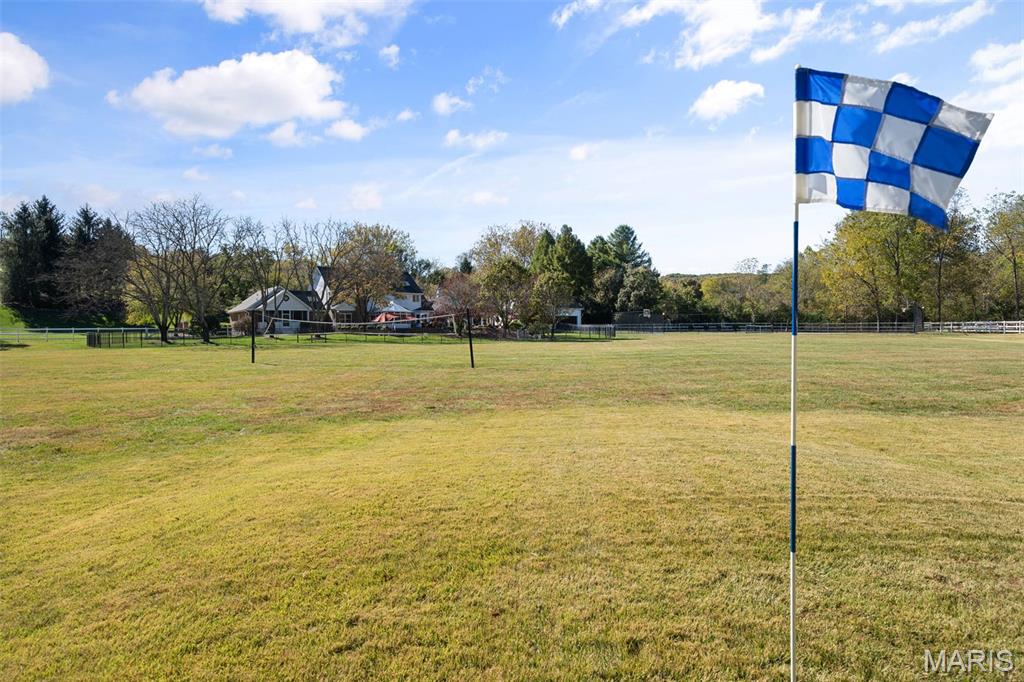 Summit View Place Lts 8 & 9 Bdy Adj - Residential