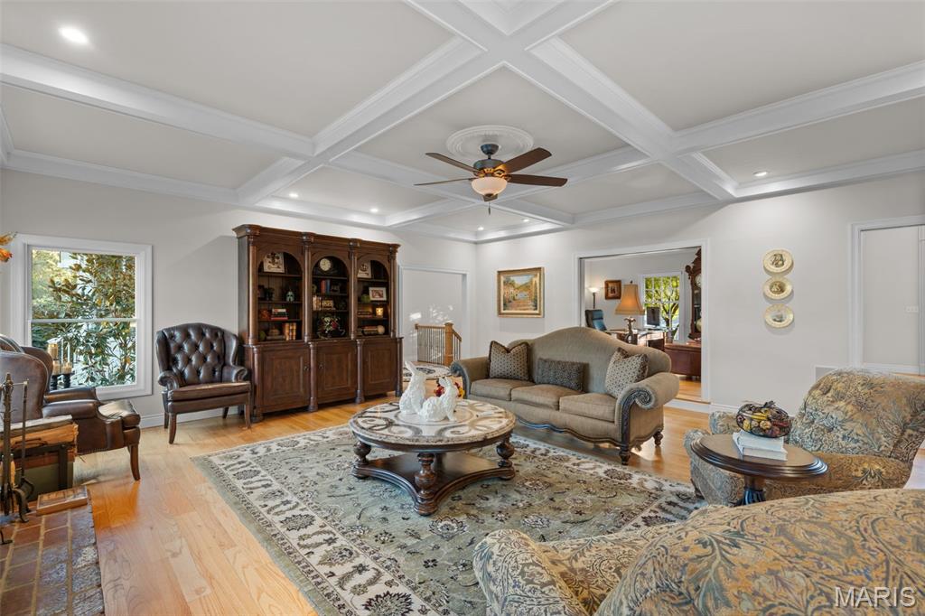 Summit View Place Lts 8 & 9 Bdy Adj - Residential