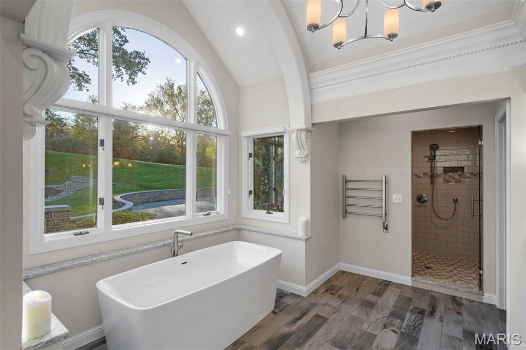 Summit View Place Lts 8 & 9 Bdy Adj - Residential