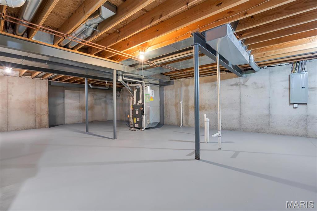 Stoney Mountain Village - Residential