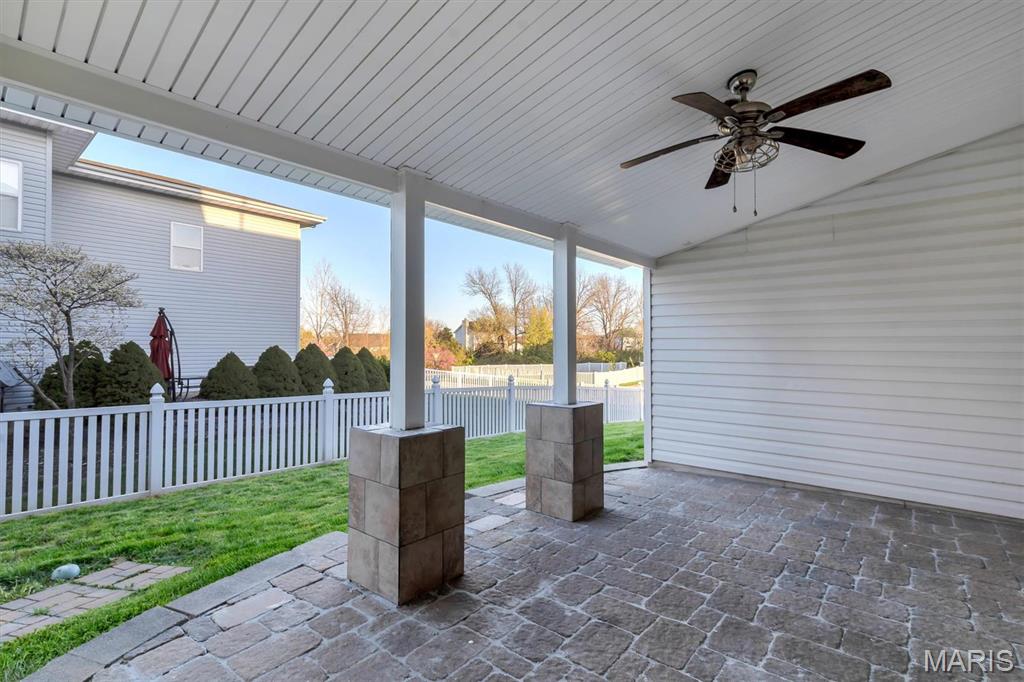 Stoney Mountain Village - Residential