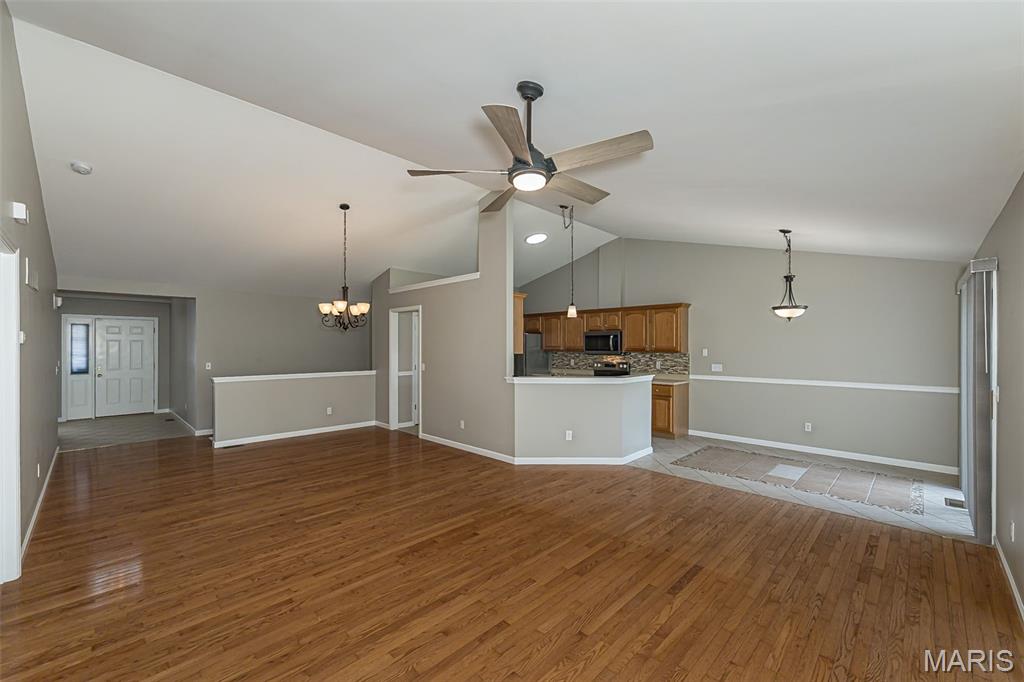 Tori Pines Condo Twenty-First - Residential