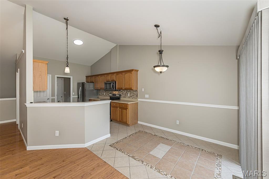 Tori Pines Condo Twenty-First - Residential