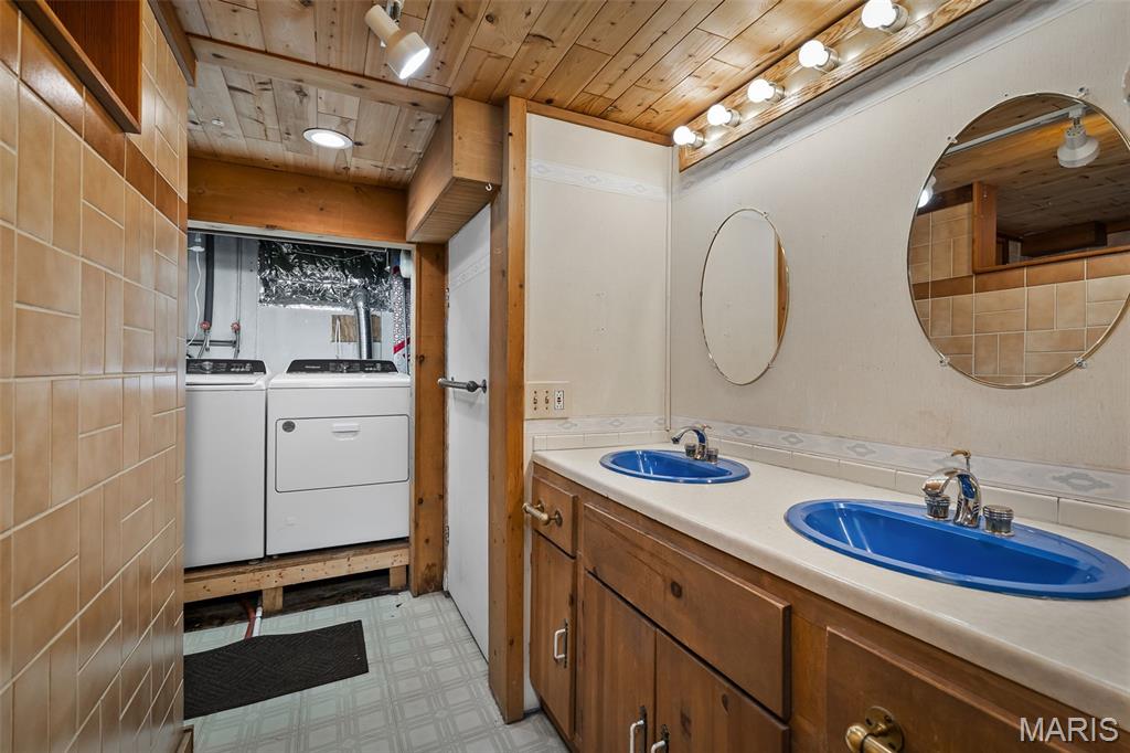 Catalina 4 - Residential