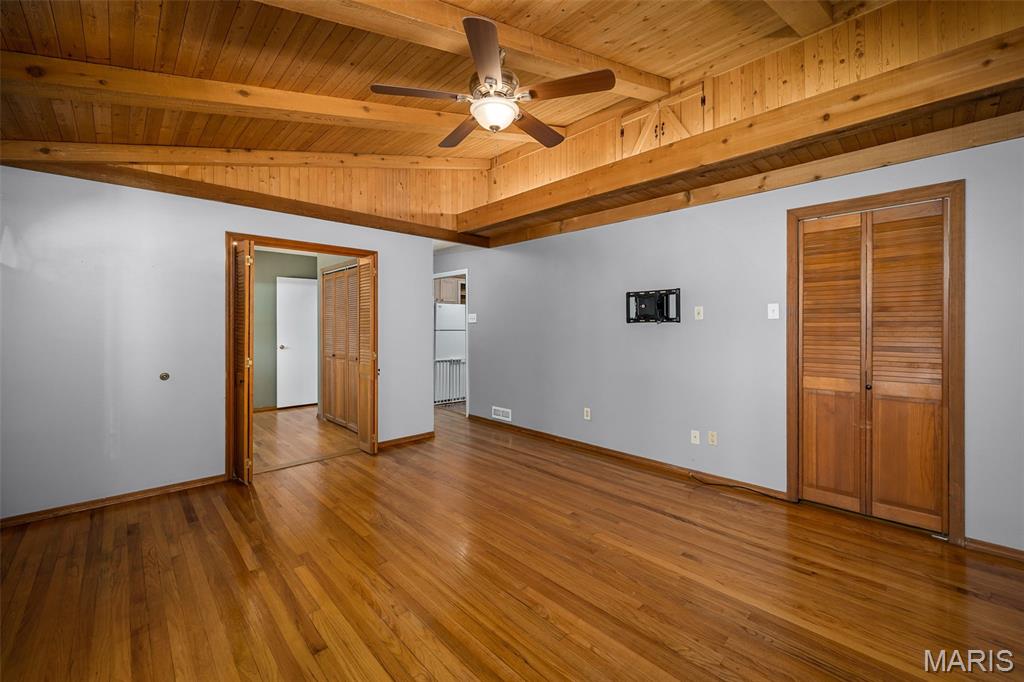 Catalina 4 - Residential