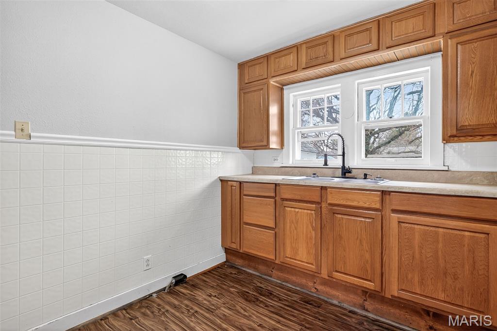 H F Jennings Sub - Residential