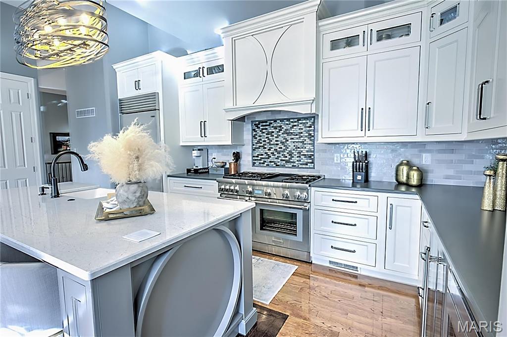 Woodcliff Heights - Residential