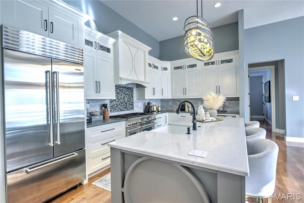 Woodcliff Heights - Residential