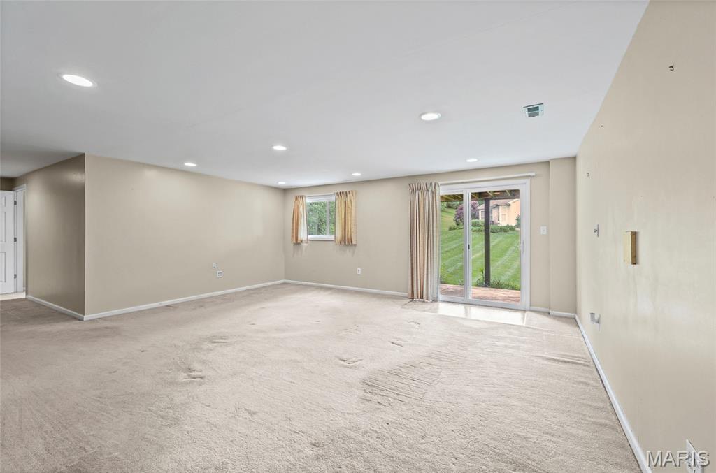 Hollowbrook - Residential