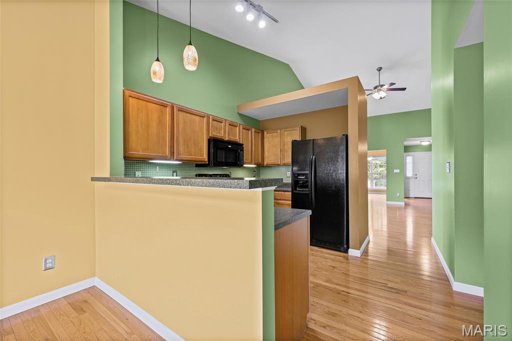Hollowbrook - Residential