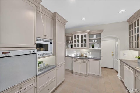 Tiny photo for 1236 S Geyer Road, Kirkwood, MO 63122 (MLS # 26067087)