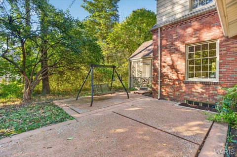 Tiny photo for 1236 S Geyer Road, Kirkwood, MO 63122 (MLS # 26067087)
