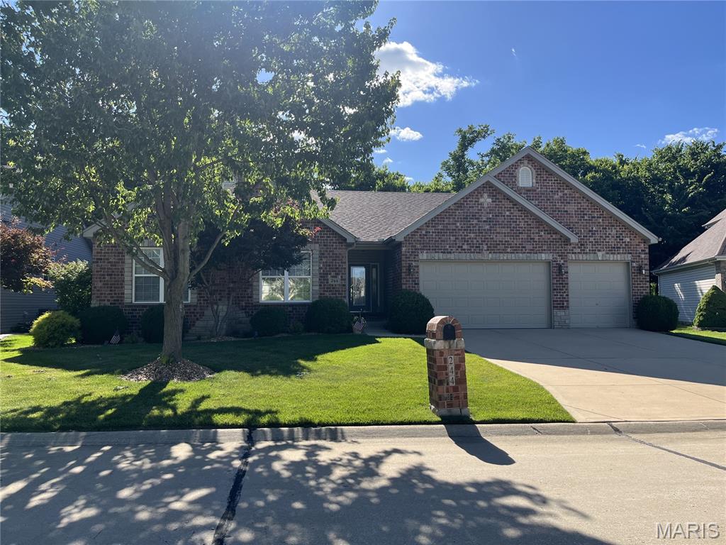 Photo of 244 Silent Meadow Drive, Lake Saint Louis, MO 63367 (MLS # 26038787)