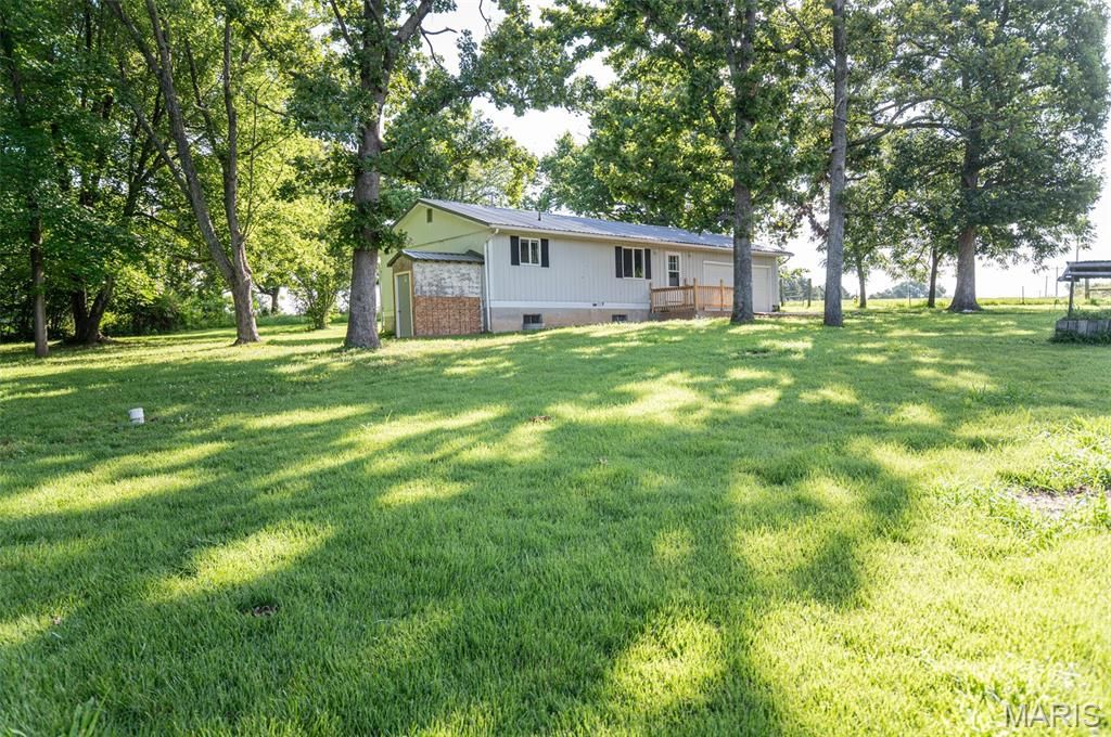 Photo of 13750 State Route F, Rolla, MO 65401 (MLS # 25080018)