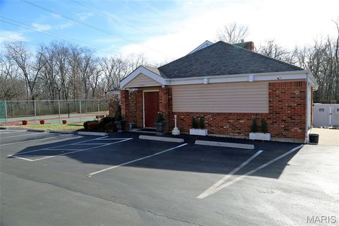 Tiny photo for 1324 Holgate Drive #E2, Ballwin, MO 63021 (MLS # 26001623)