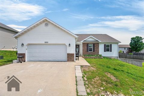 Photo of 22953 Revelation Road, Waynesville, MO 65583 (MLS # 26008805)