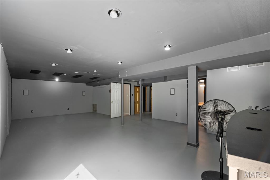 Laurel Bluffs - Residential