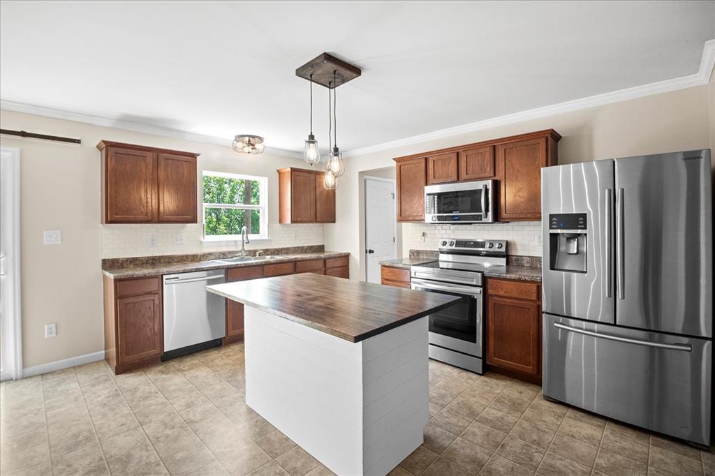 O'Fallon, Missouri 63366, United States, 3 Bedrooms Bedrooms, ,3 BathroomsBathrooms,Residential,Pending,139113