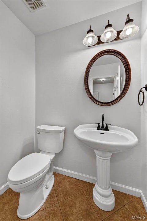 Tiny photo for 1529 Strawberry Glen Court, Ballwin, MO 63021 (MLS # 26068790)