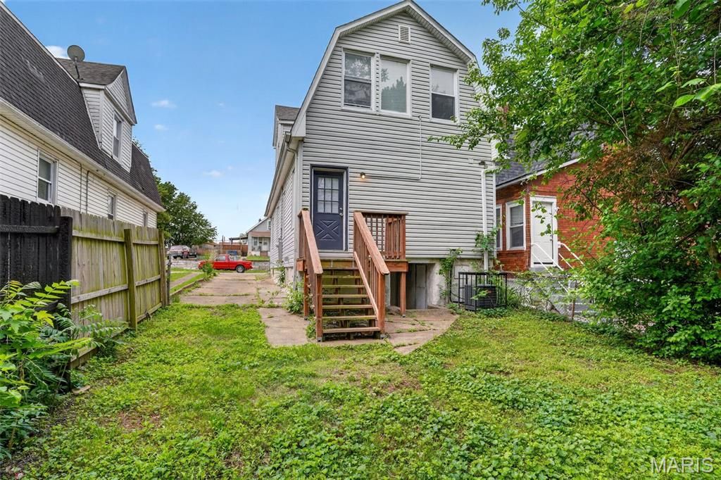 Photo of 4749 Oldenburg Avenue, St Louis, MO 63123 (MLS # 26025115)
