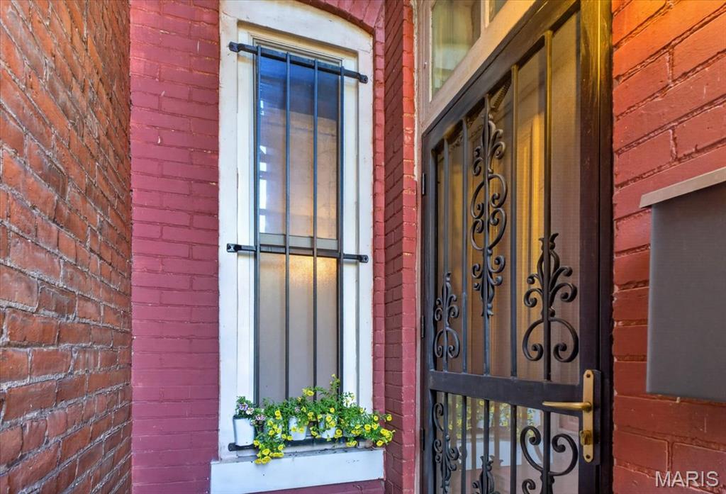 Delanos Add - Residential