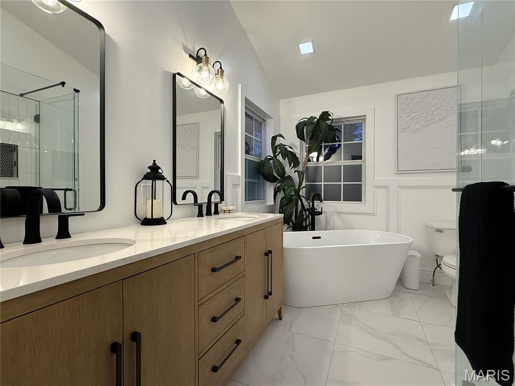 50 Chestnut Hill Lane