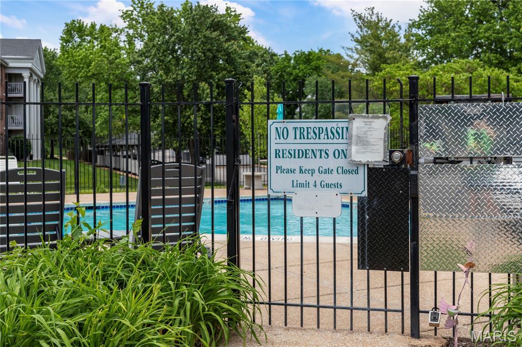 Trianon At Southwoods Condo Lt - Residential