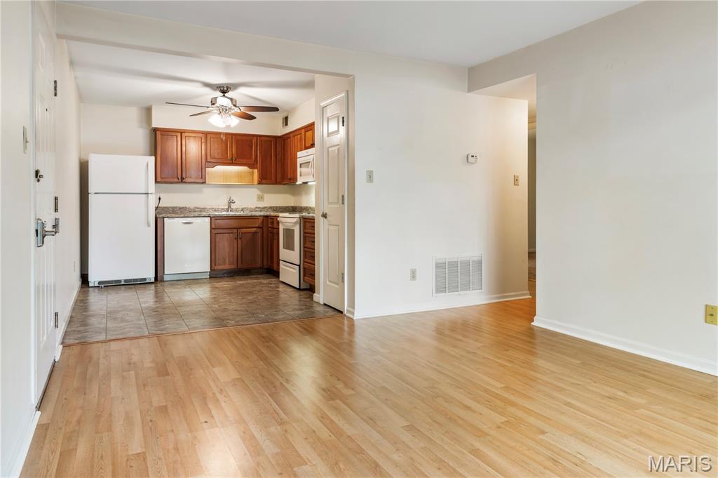 Trianon At Southwoods Condo Lt - Residential