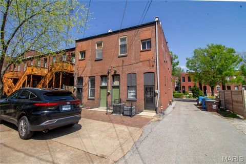 Tiny photo for 2214 Cherokee Street #2nd Fl, St Louis, MO 63118 (MLS # 26027491)