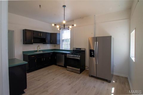 Tiny photo for 2214 Cherokee Street #2nd Fl, St Louis, MO 63118 (MLS # 26027491)