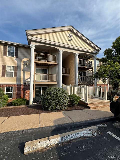 Photo of 741 Ridgeside Drive #A, Ballwin, MO 63021 (MLS # 26048891)