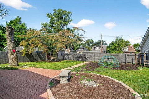 Tiny photo for 125 Houston Street, St Charles, MO 63301 (MLS # 26057209)