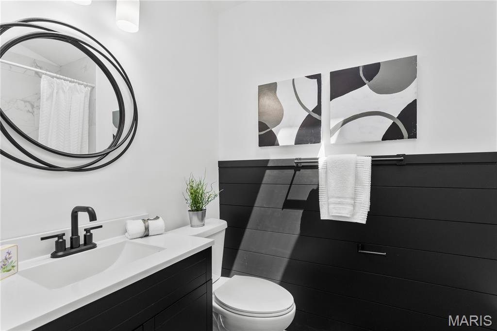 Ridgeline Manor - Residential