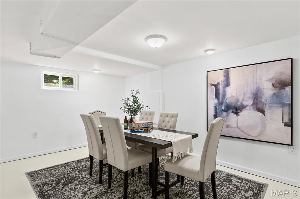 Ridgeline Manor - Residential