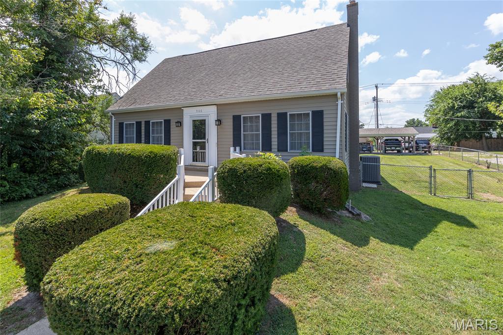 906 Parkview Drive