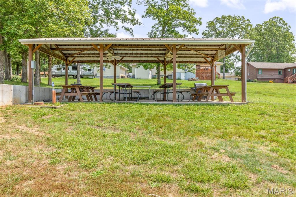 Werner Sunset Lake - Residential