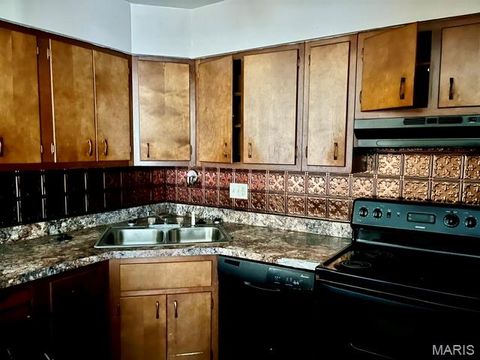 Tiny photo for 8755 Sieloff Drive #B, Hazelwood, MO 63042 (MLS # 26030982)