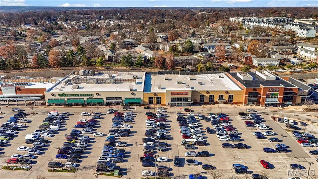 Brentwood Forest Condo Ph Six - Residential