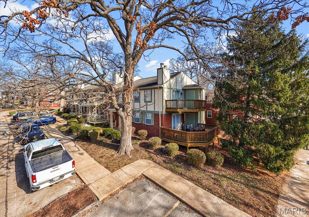 Brentwood Forest Condo Ph Six - Residential