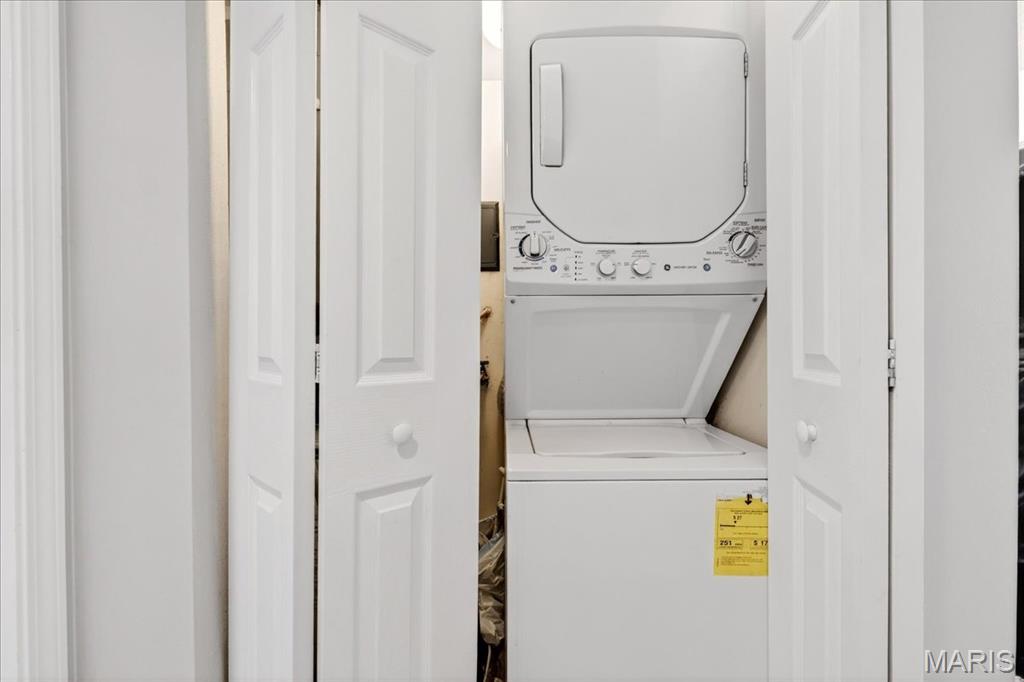 Brentwood Forest Condo Ph Six - Residential