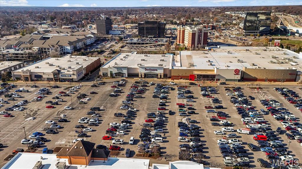 Brentwood Forest Condo Ph Six - Residential