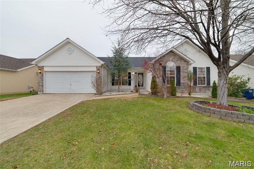 Sprawling ranch for lease in Francis Howell School District.  Home features 3 bedrooms 2 full baths and over 1,800 square feet of living space.  Updated kitchen, hearth room with gas fireplace and flows to a spacious living room.  Large level fenced lot. Conveniently located to 364 & Mid Rivers Mall Dr.